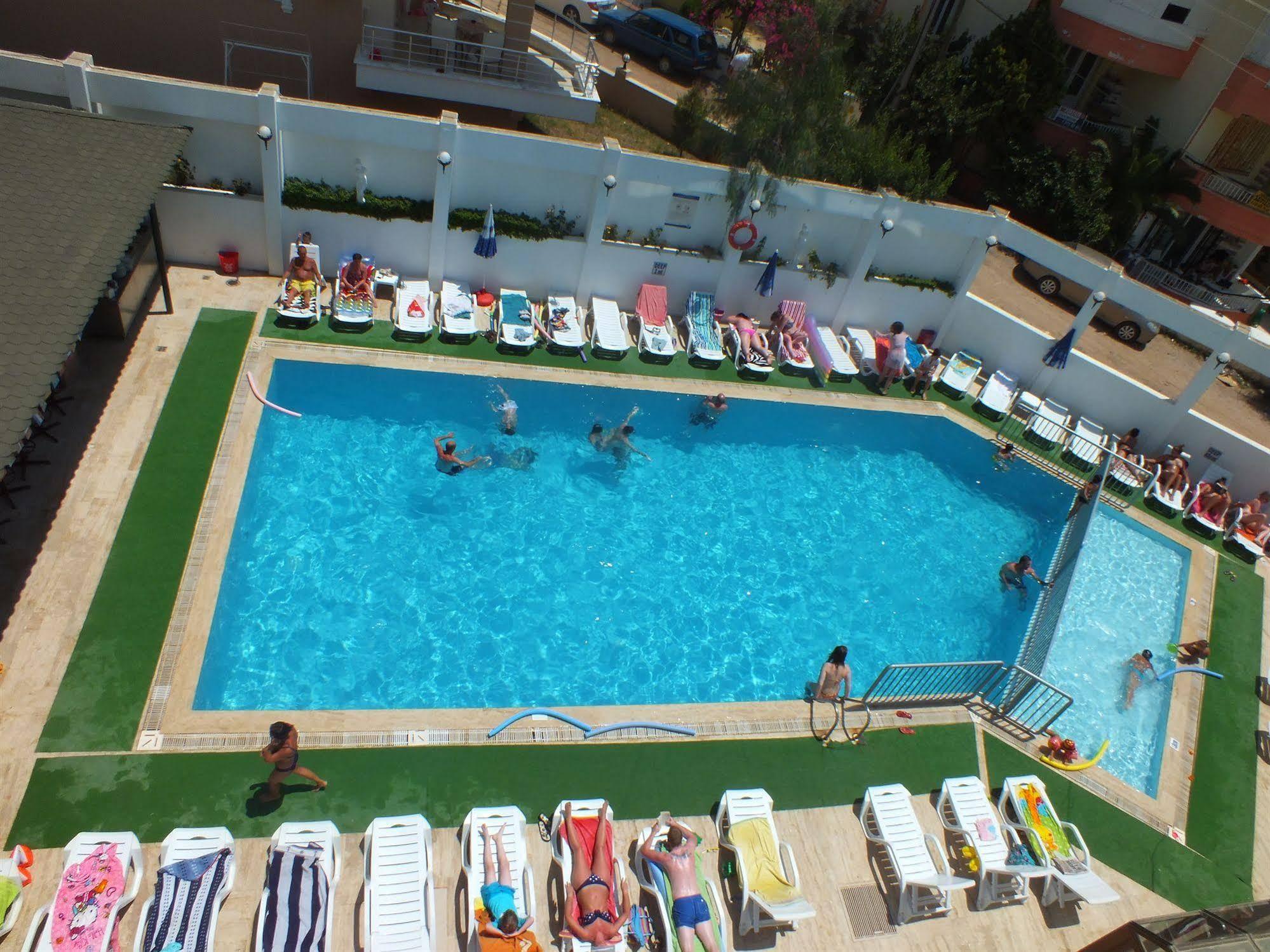 Tuntas Suites Altinkum Didim Exterior photo